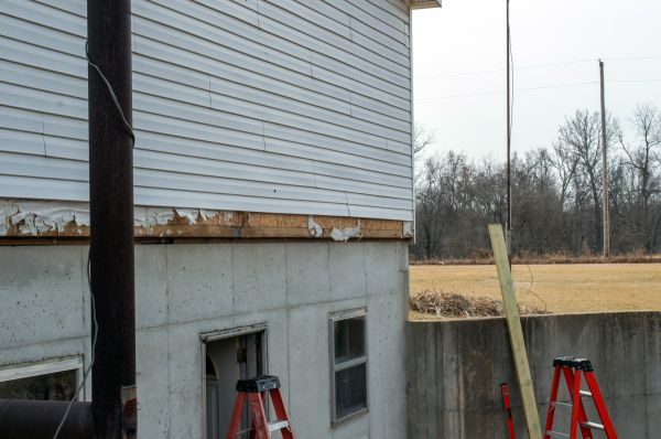 House Foundation Leveling in Huntington